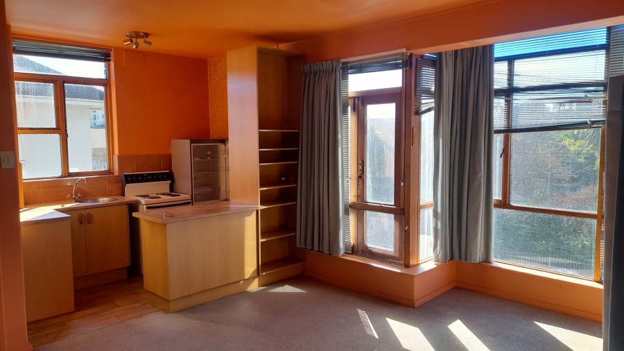 To Let 1 Bedroom Property for Rent in Rondebosch Western Cape